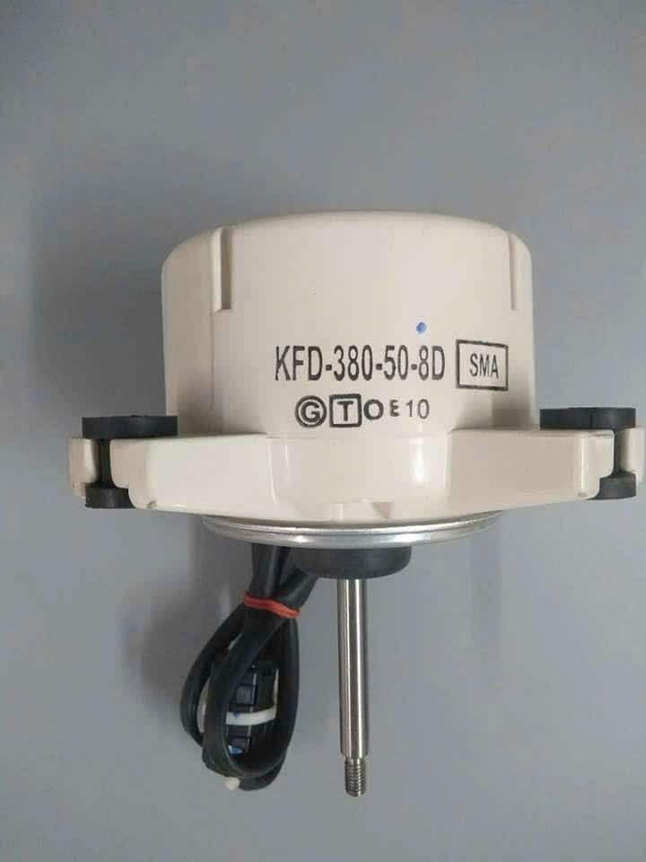 Động cơ quạt dàn nóng Daikin 18.000 BTU Động cơ quạt dàn nóng Daikin 18.000 BTU